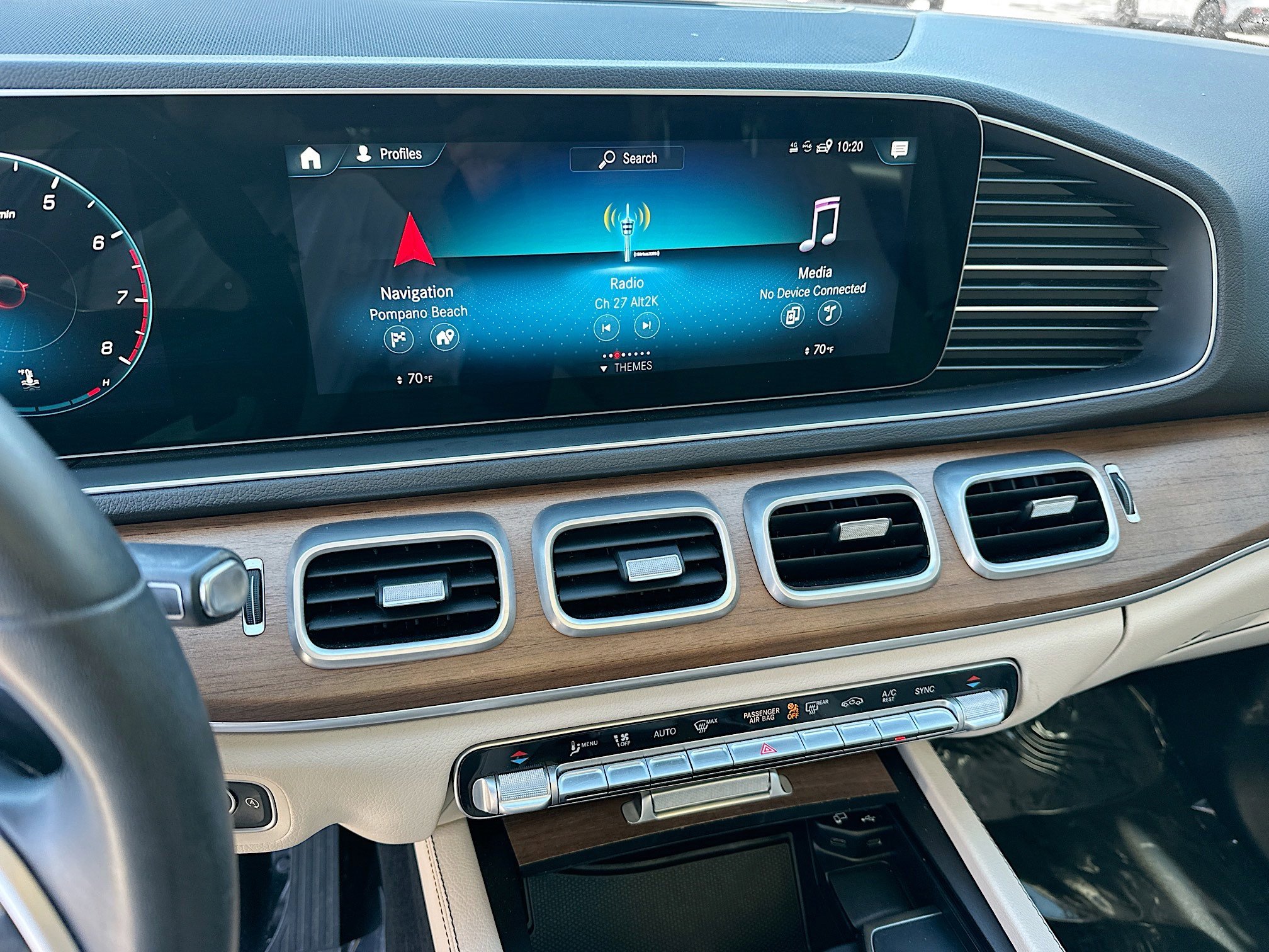 Used 2022 Mercedes-Benz GLE 350 image 13