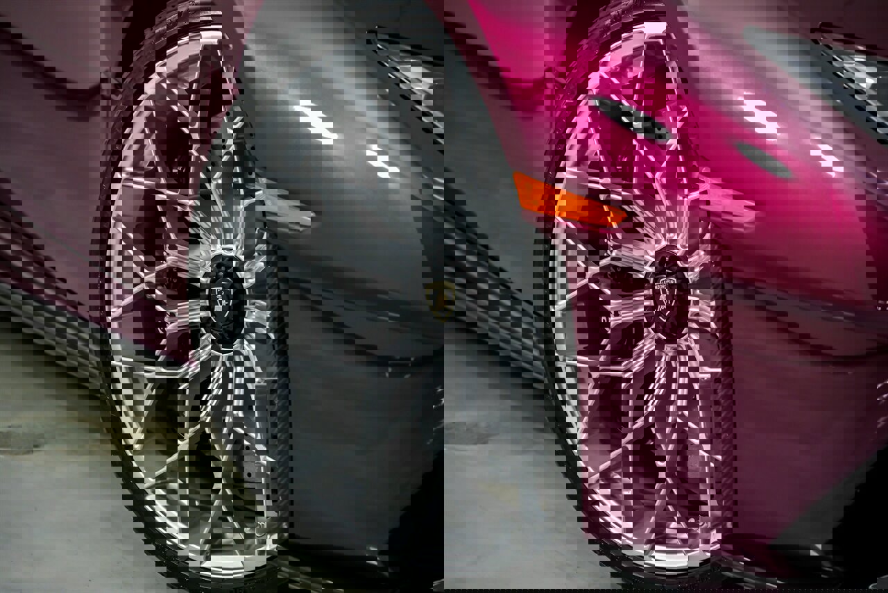 Used 2022 Lamborghini Huracan STO image 4