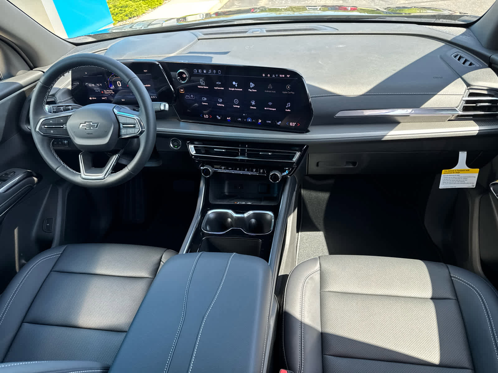 New 2026 Chevrolet Traverse LT w/ Midnight/Sport Edition AWD/4WD image 6