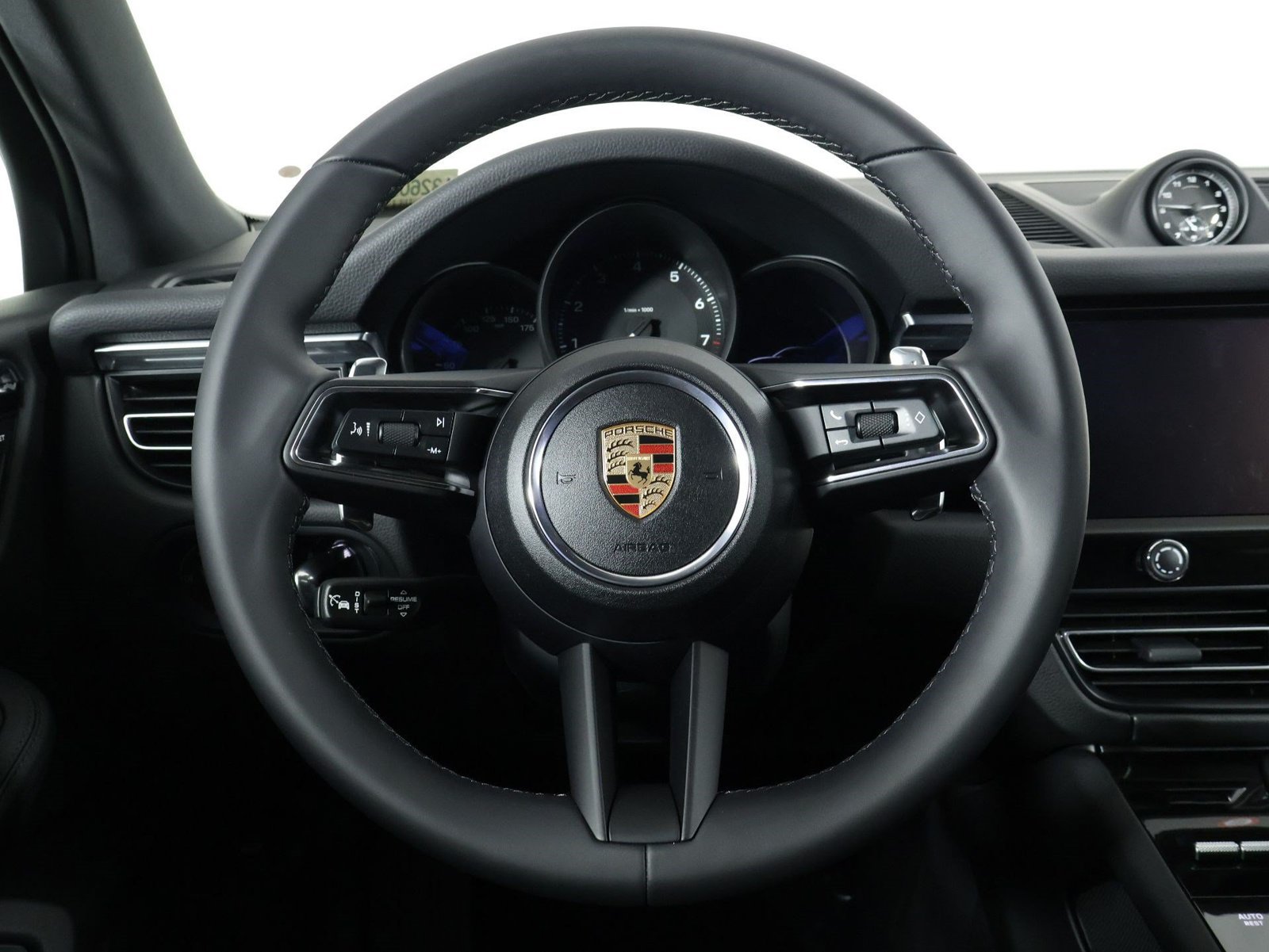 New 2026 Porsche Macan AWD/4WD image 12