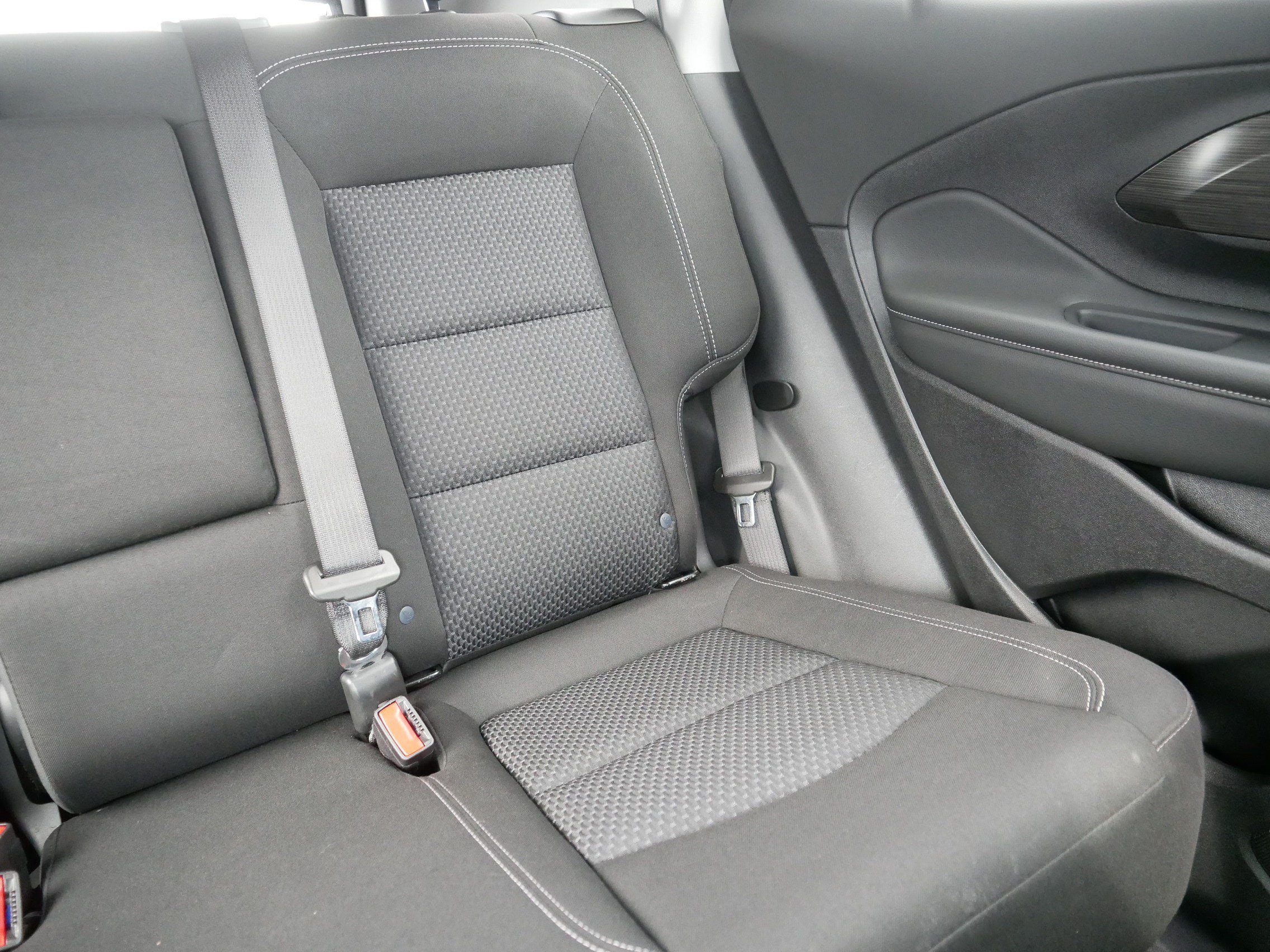 Used 2024 GMC Terrain SLE w/ Driver Convenience Package AWD/4WD image 14