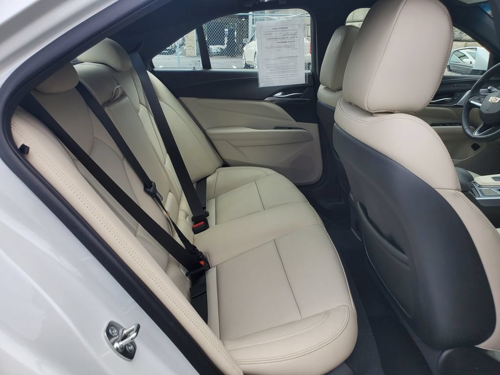 Certified 2025 Cadillac CT4 Premium Luxury AWD/4WD image 40
