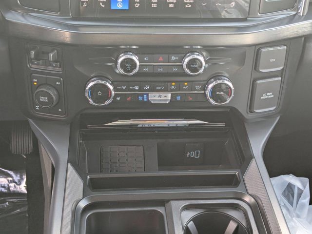 New 2026 Ford F350 Lariat w/ Black Appearance Package image 20