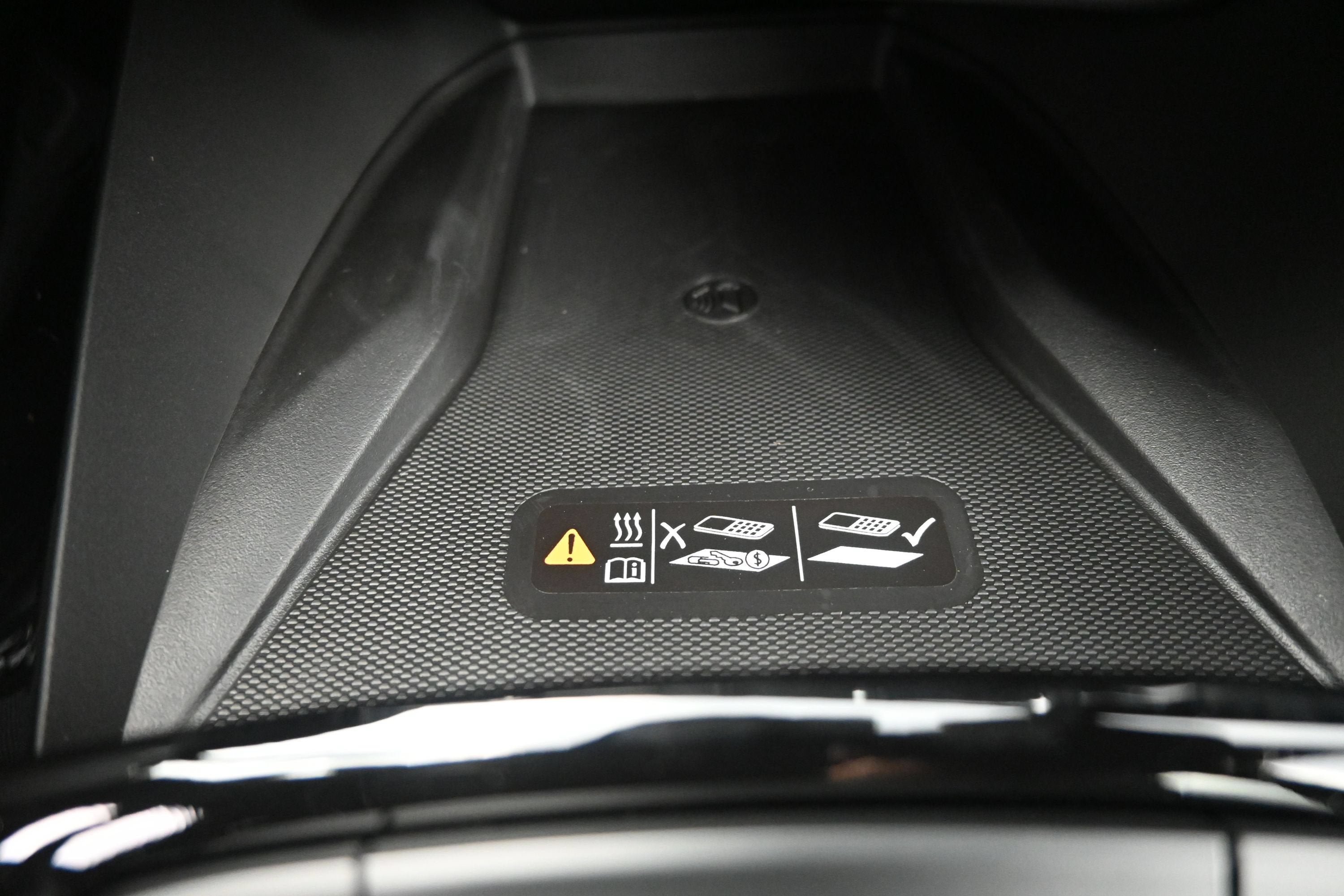 New 2026 Chevrolet Trax RS w/ Sunroof Package FWD image 22