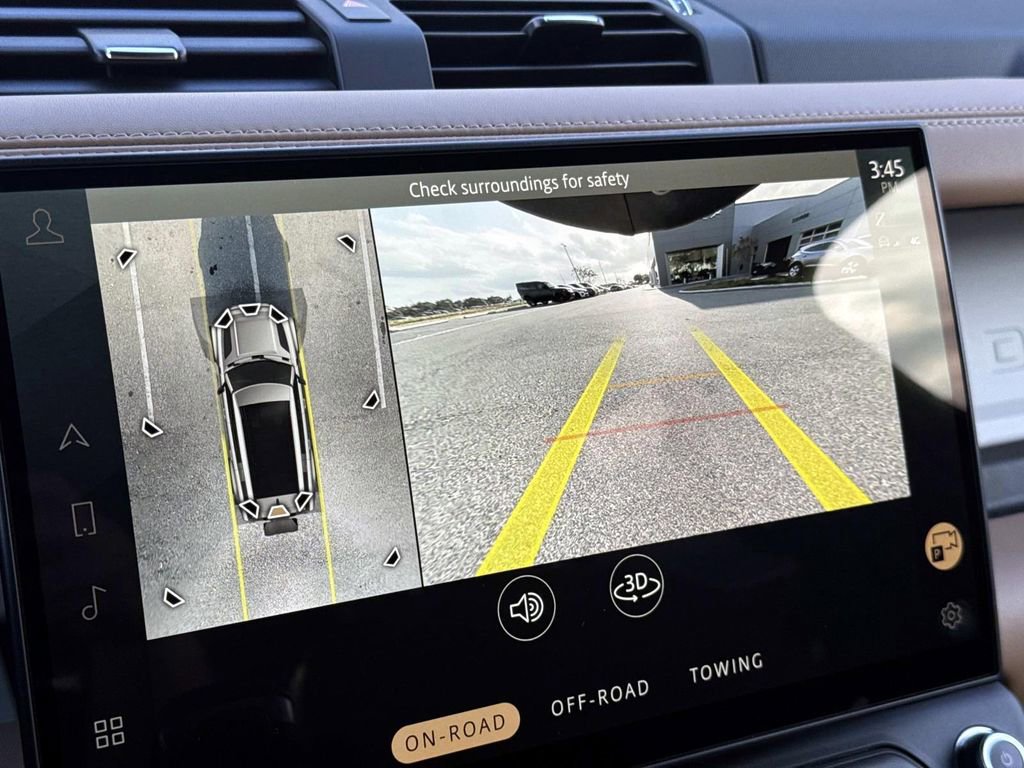 New 2026 Land Rover Defender 130 X-Dynamic SE image 21