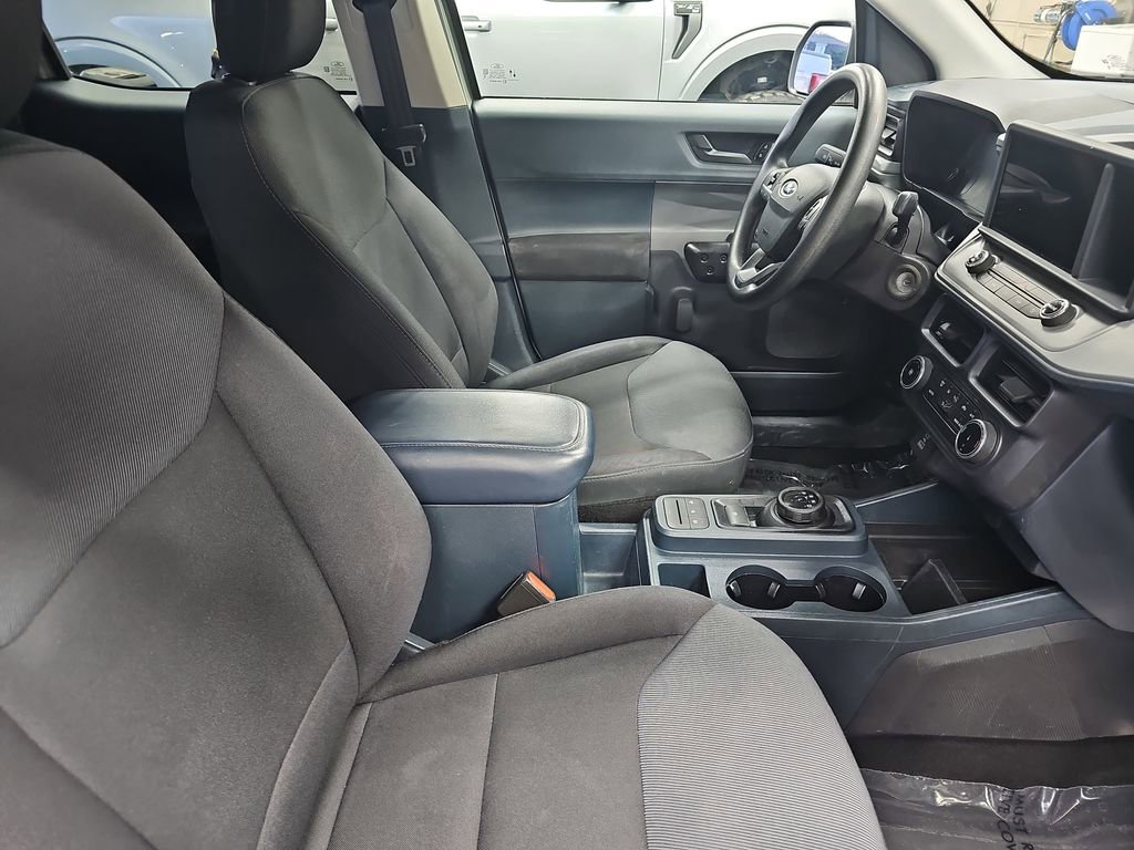 Used 2024 Ford Maverick XL image 10