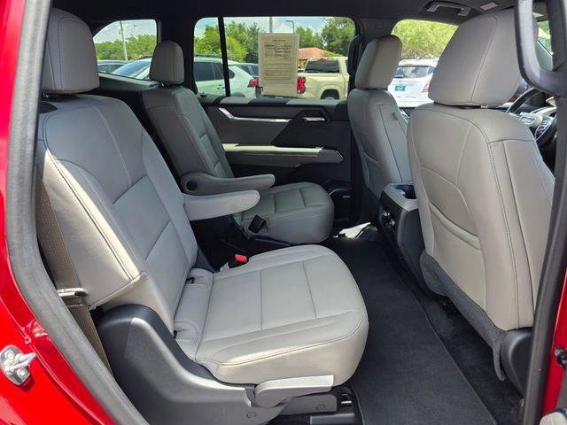 Certified 2024 GMC Acadia Elevation w/ Luxury Package FWD image 17