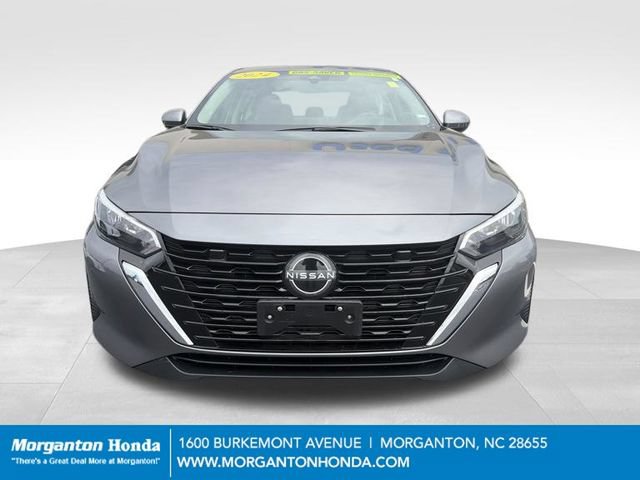 Used 2024 Nissan Sentra SV FWD image 2