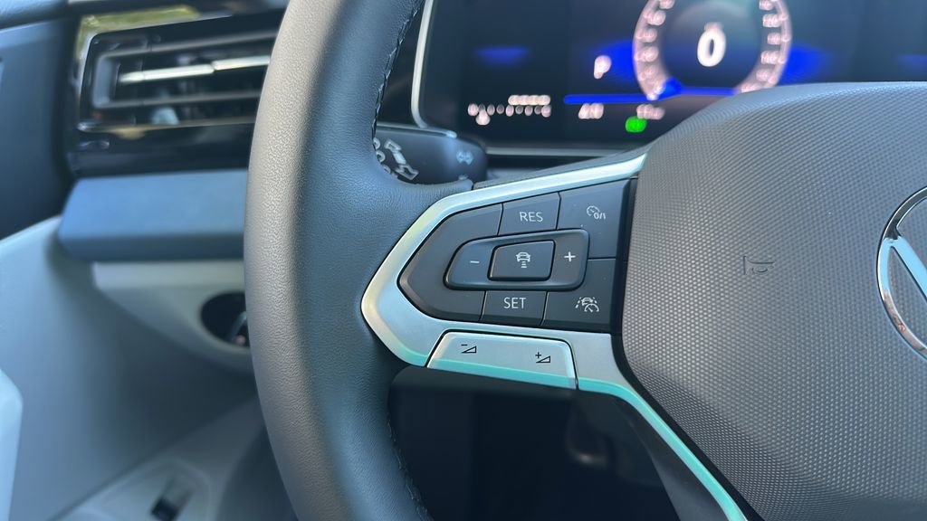 New 2026 Volkswagen Jetta SE image 32