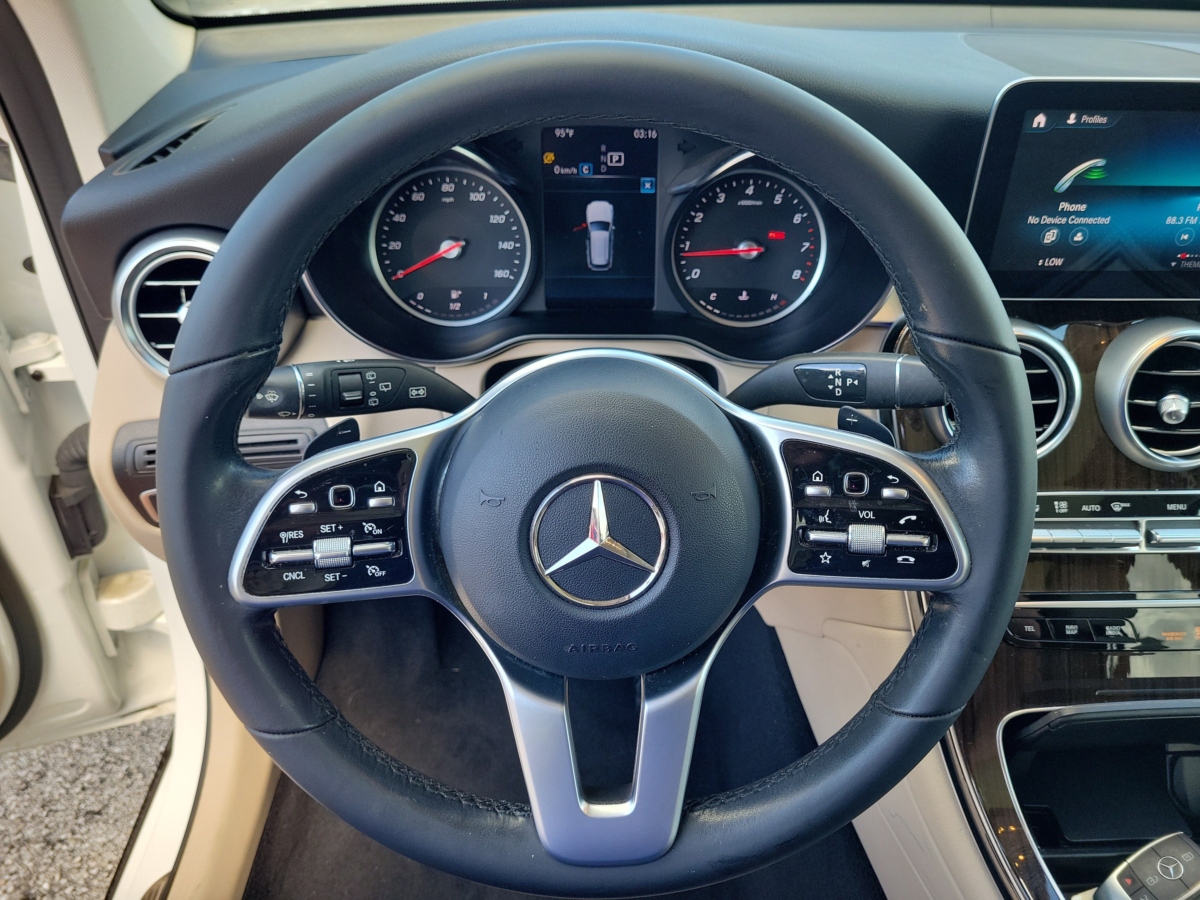 Used 2022 Mercedes-Benz GLC 300 image 19
