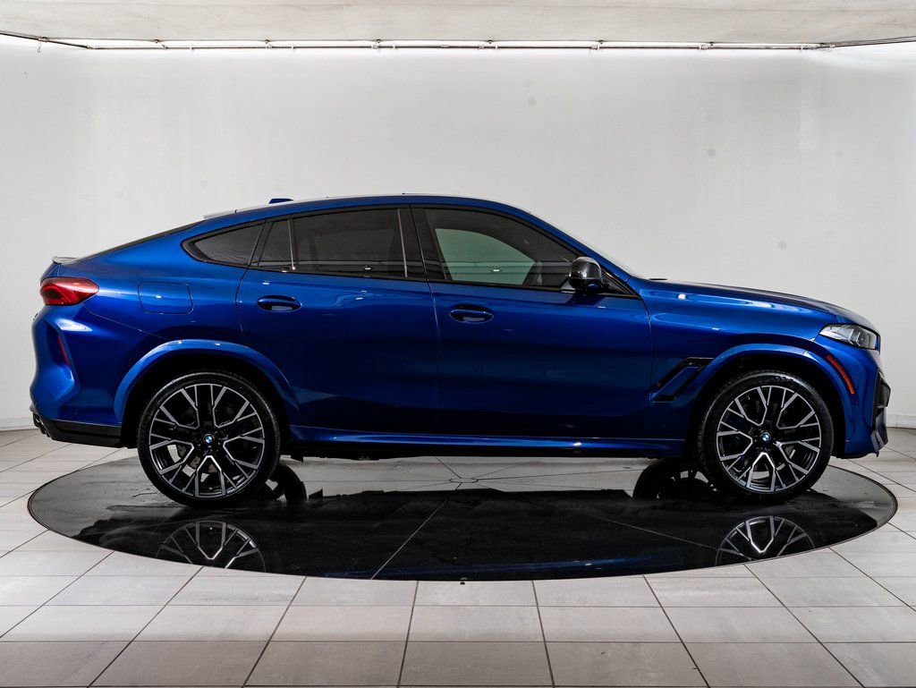 Used 2025 BMW X6 M Competition w/ Executive Package image 11