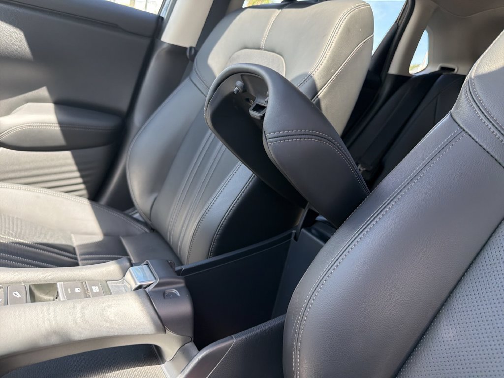 Certified 2023 Honda HR-V EX-L image 50