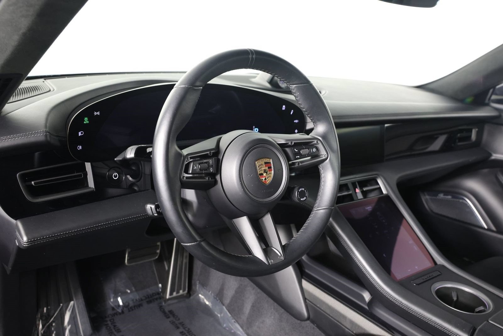 Certified 2020 Porsche Taycan Turbo S AWD/4WD image 4