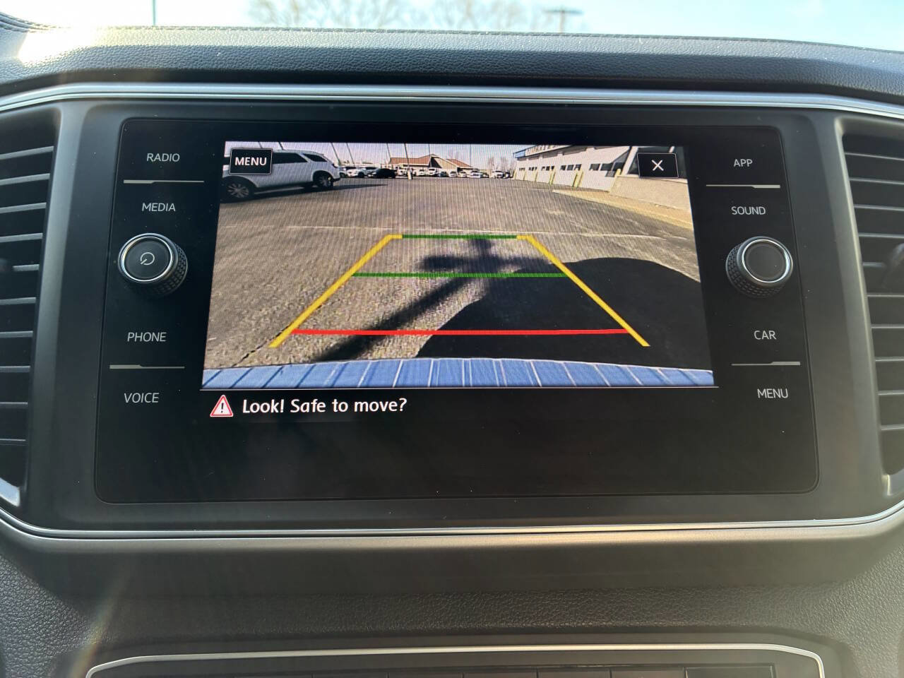 Used 2019 Volkswagen Atlas SE image 6