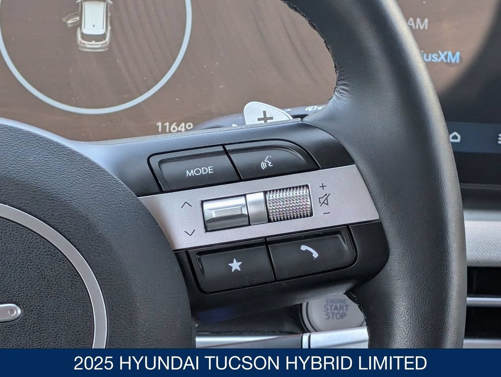 Certified 2025 Hyundai Tucson Limited AWD/4WD image 23