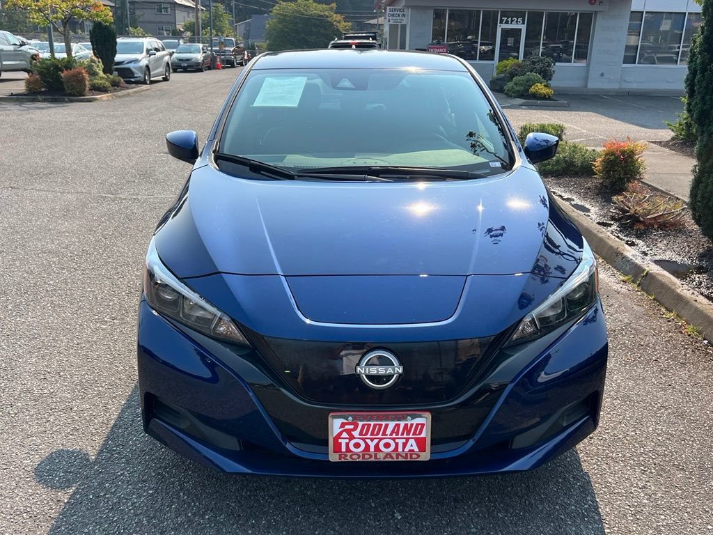 Used 2025 Nissan Leaf S FWD image 5