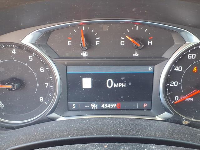 Used 2023 GMC Terrain AT4 w/ Infotainment Package II image 14