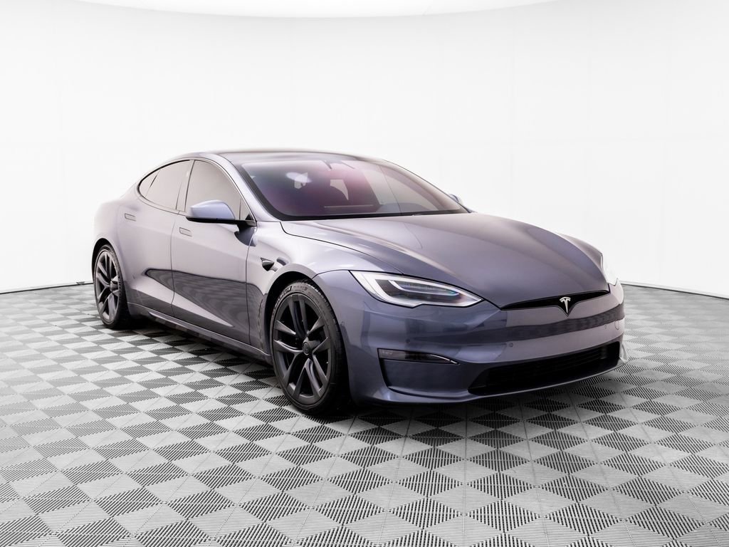 Used 2021 Tesla Model S Plaid image 9