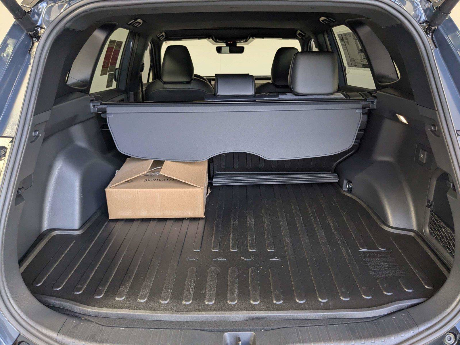 New 2026 Toyota RAV4 XSE AWD/4WD image 7