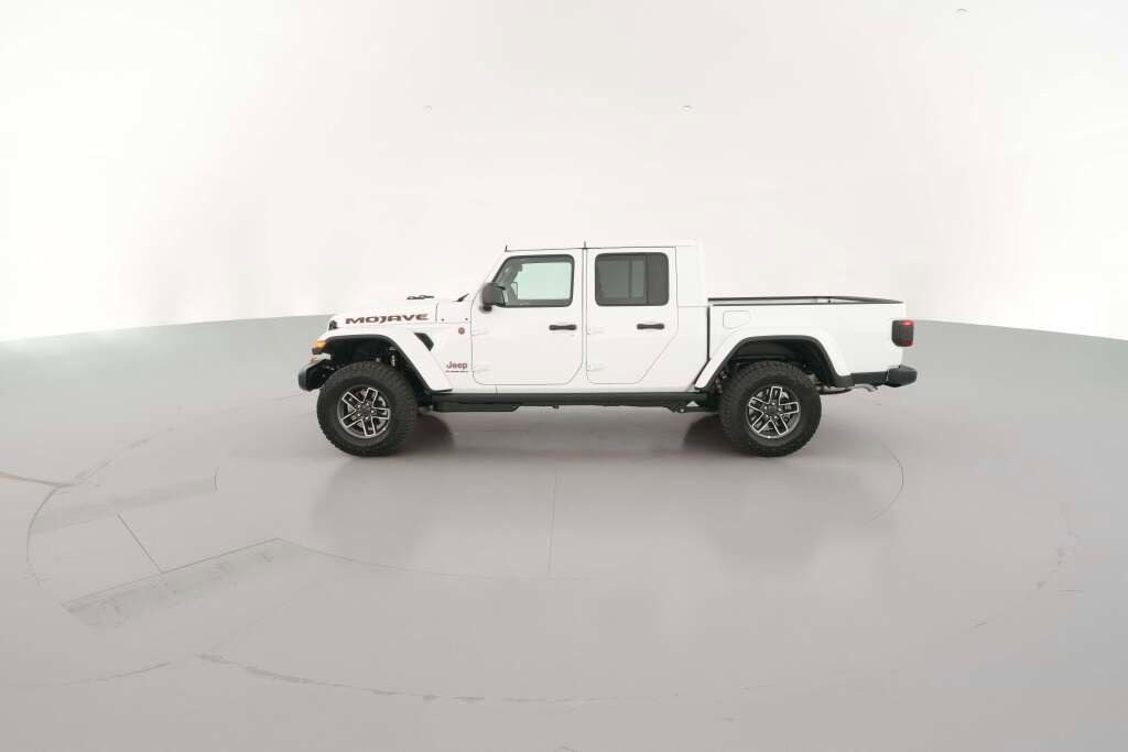 New 2026 Jeep Gladiator Mojave image 6