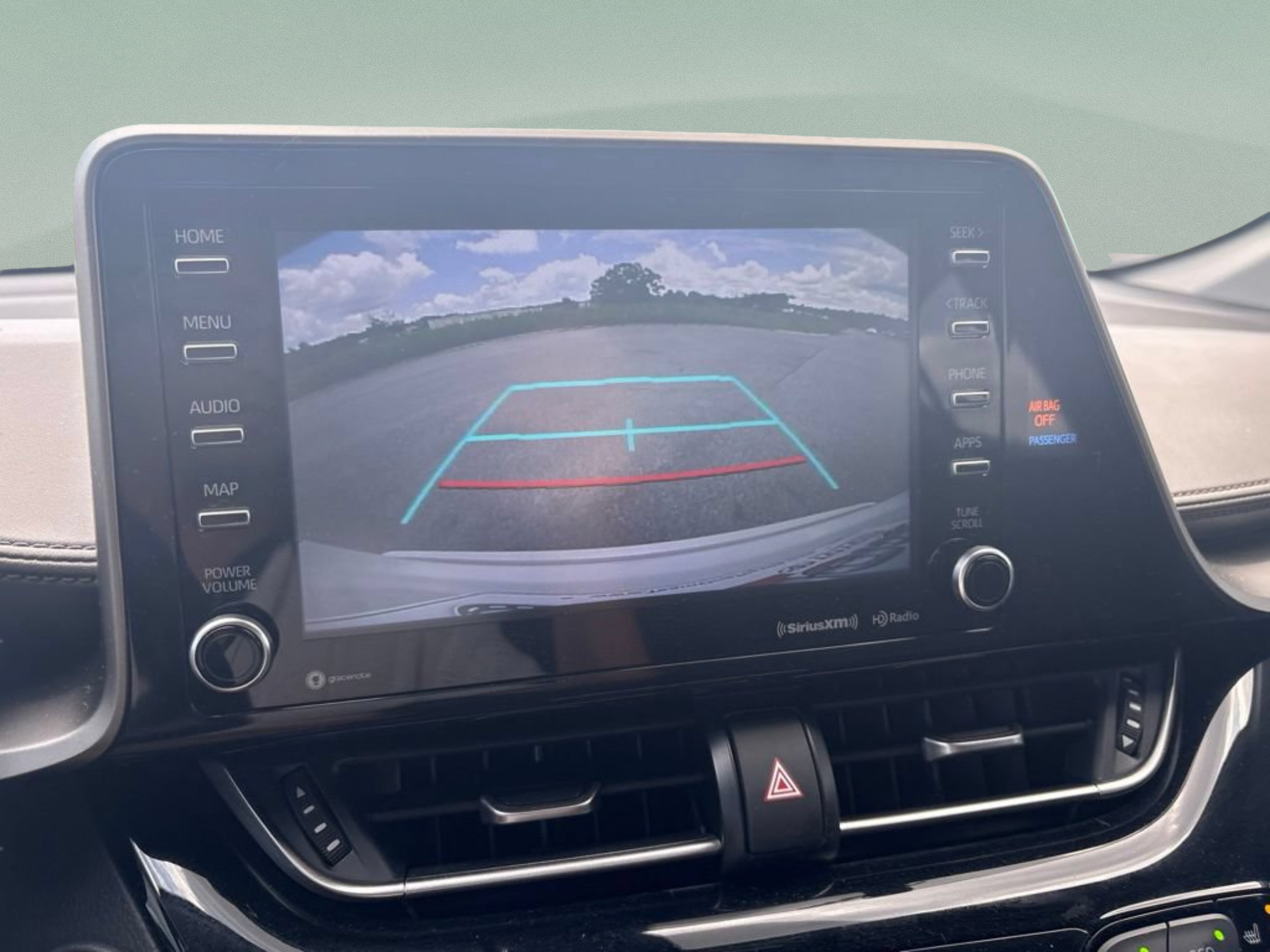 Used 2022 Toyota C-HR Limited FWD image 12
