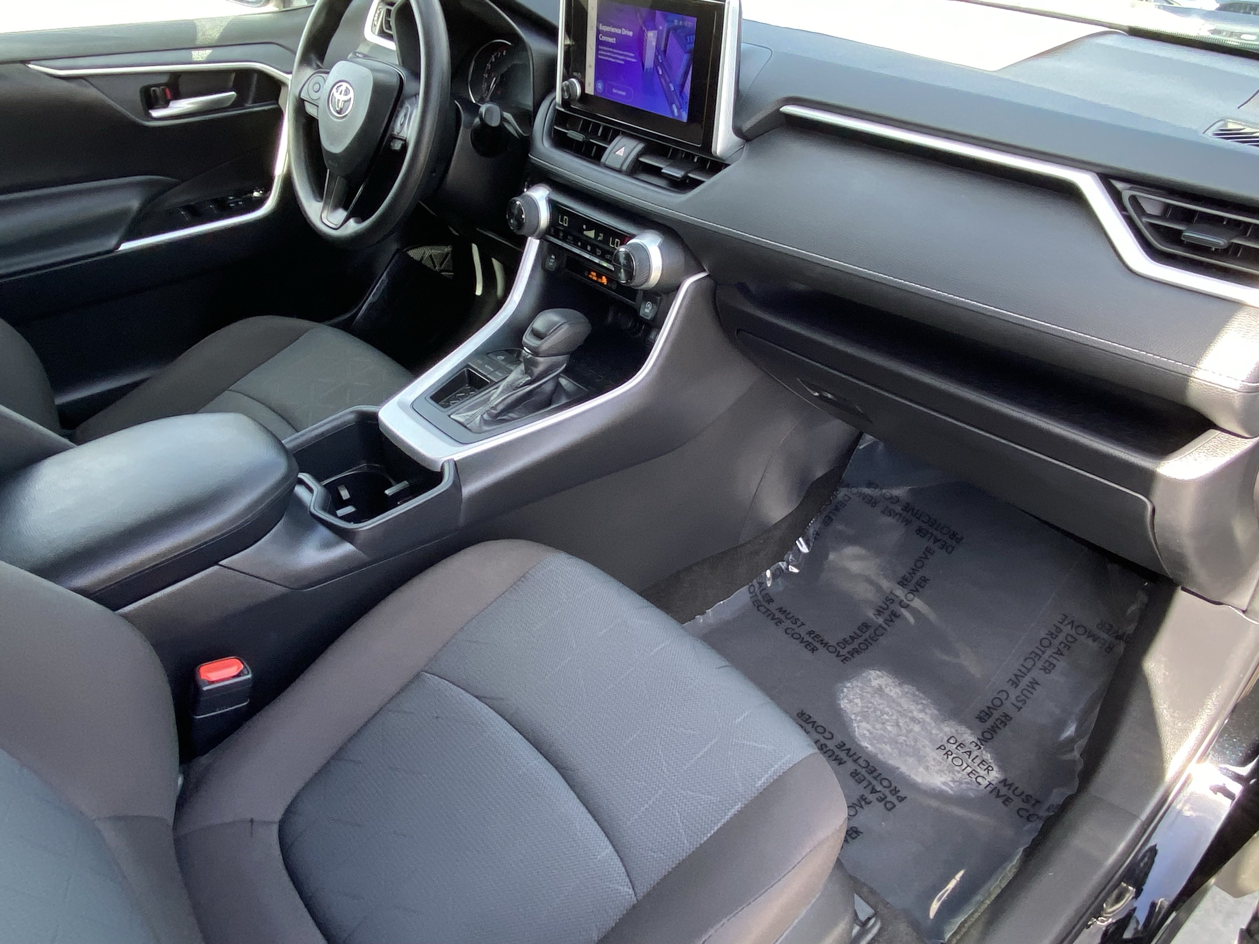 Certified 2025 Toyota RAV4 XLE FWD image 9