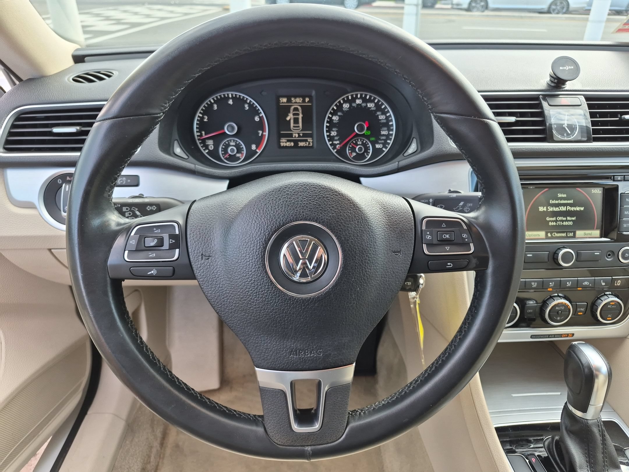 Used 2012 Volkswagen Passat 2.5 SE FWD image 11