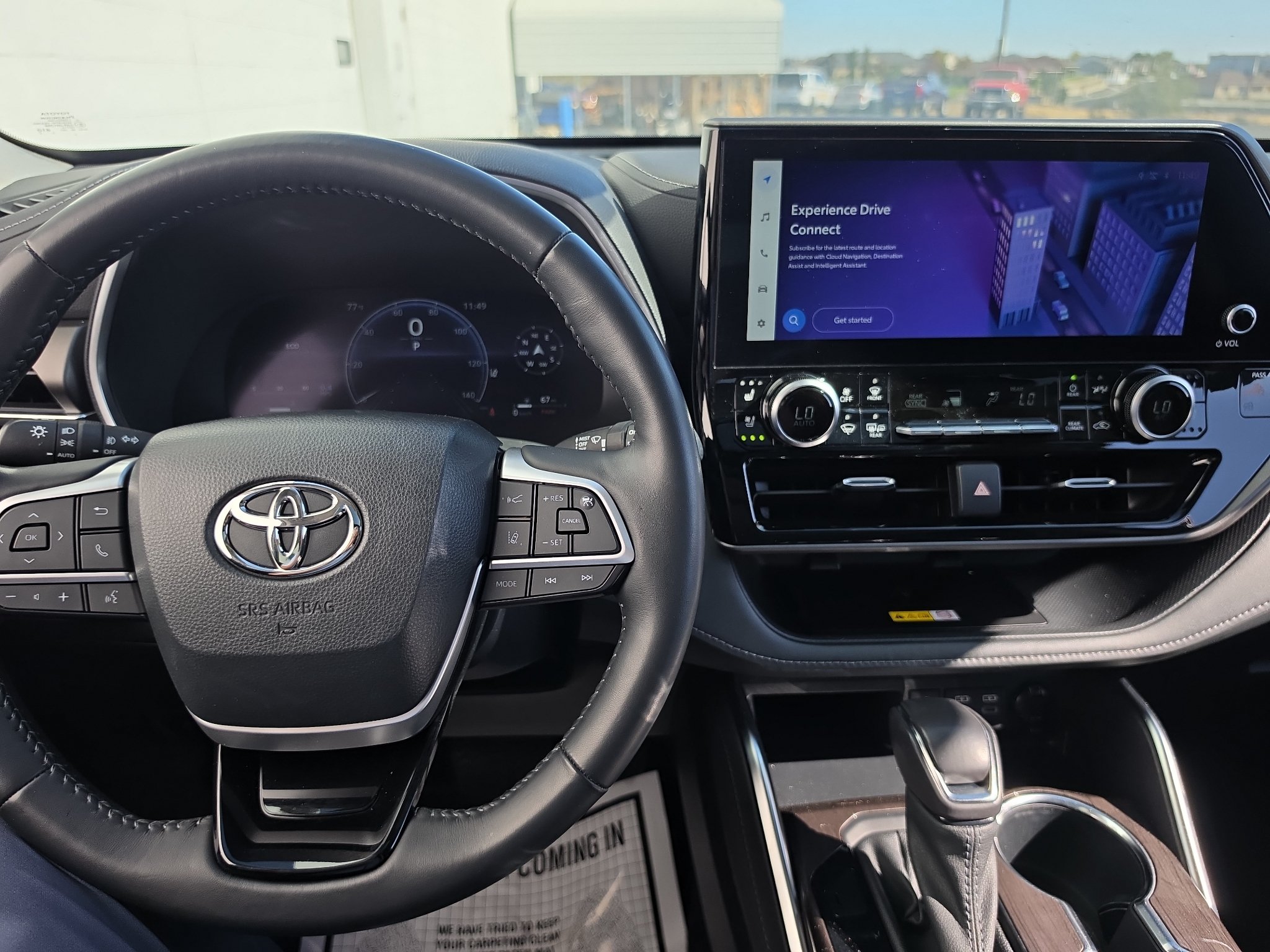 Used 2023 Toyota Highlander Limited AWD/4WD image 10