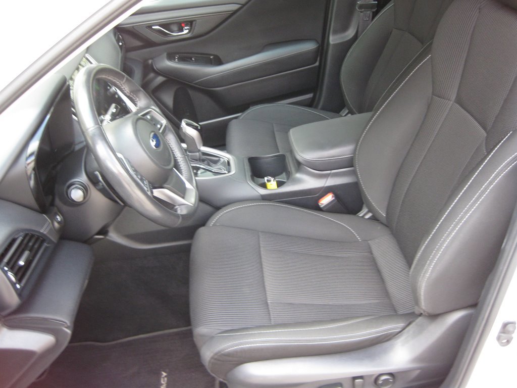 Used 2024 Subaru Legacy Premium AWD/4WD image 12