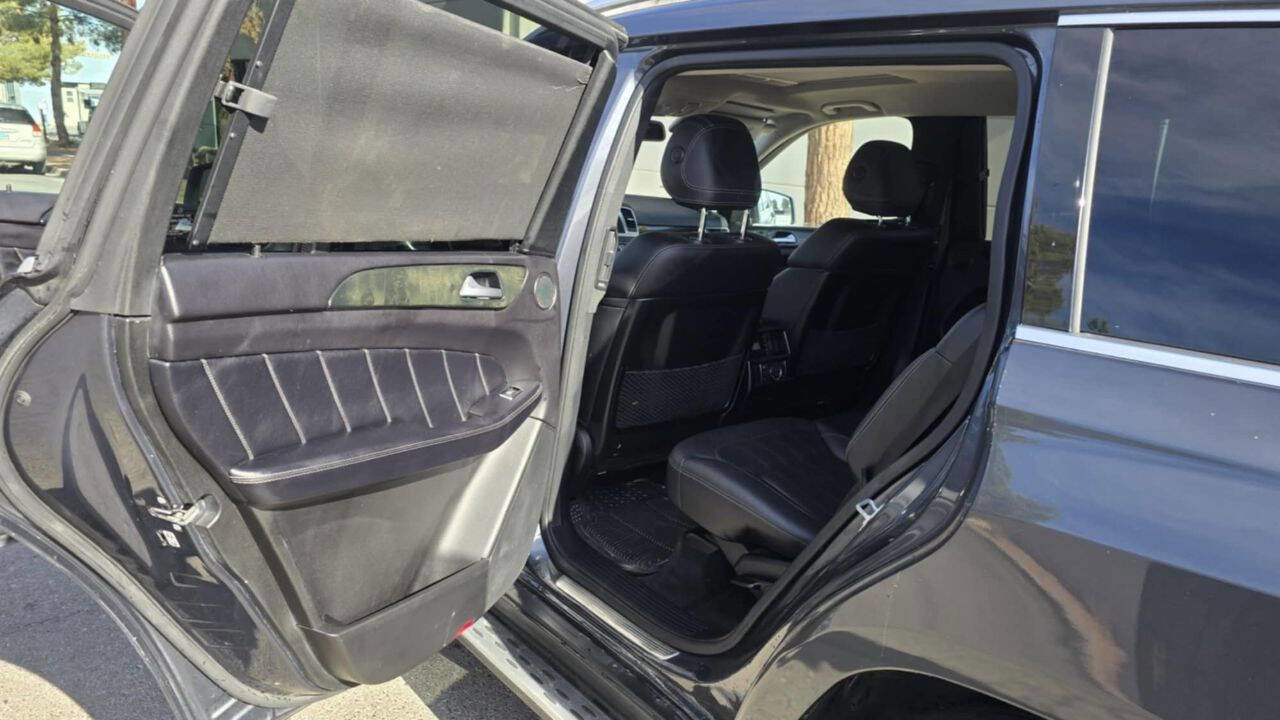 Used 2016 Mercedes-Benz GL 450 4MATIC image 22