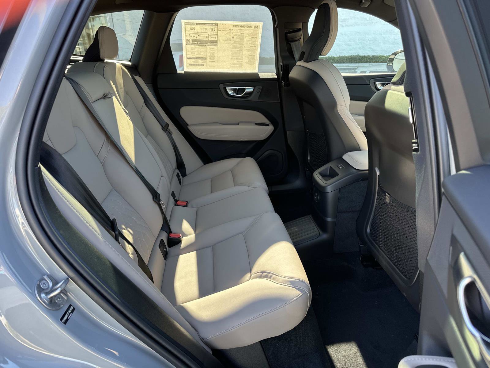 New 2026 Volvo XC60 T8 Plus w/ Climate Package AWD/4WD image 19