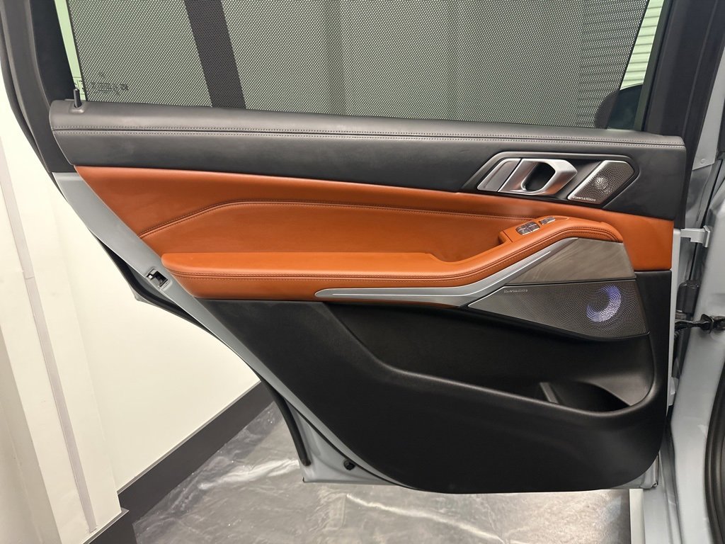 Used 2023 BMW X7 M60i w/ Executive Package image 16