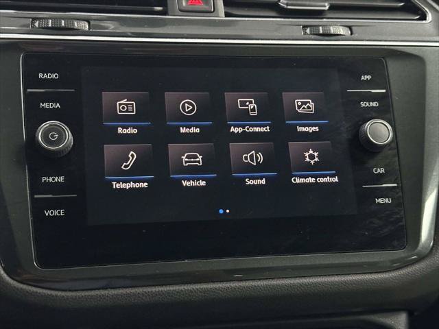 Used 2019 Volkswagen Tiguan SE w/ Panoramic Sunroof Package AWD/4WD image 23