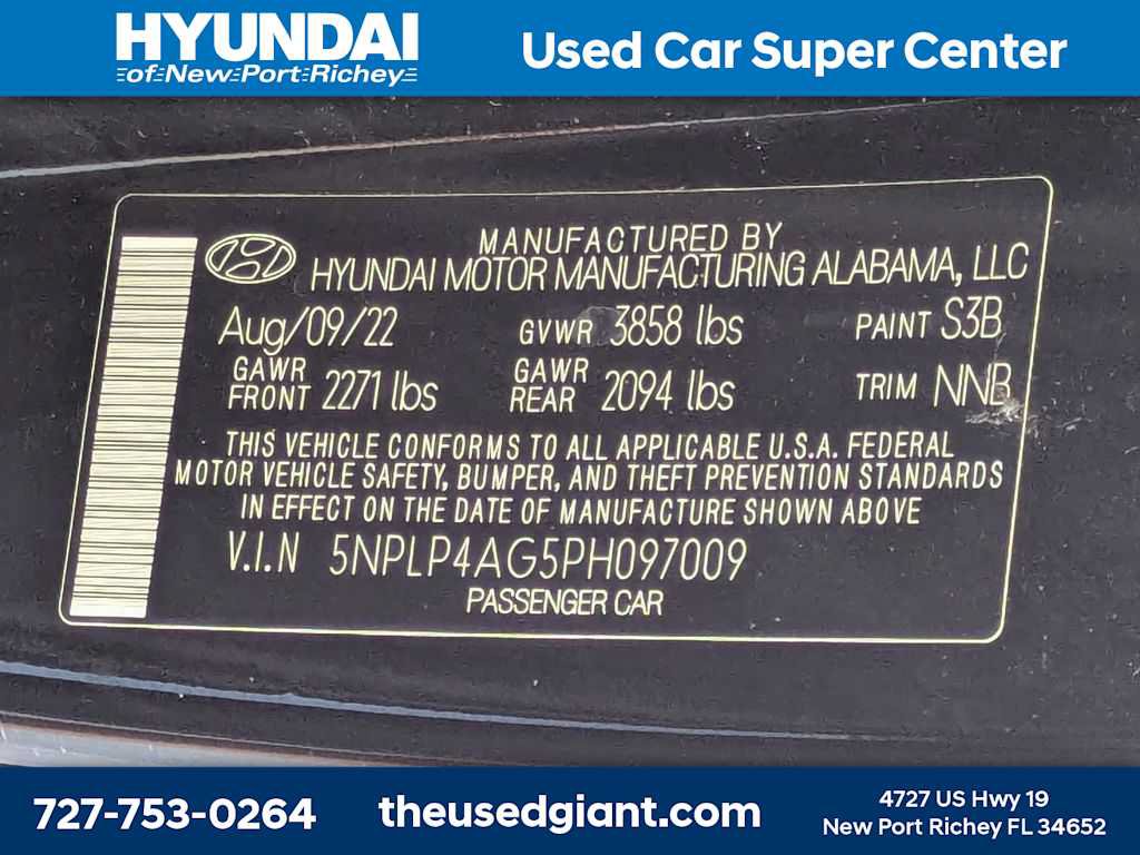 Certified 2023 Hyundai Elantra Limited w/ Cargo Package FWD image 39