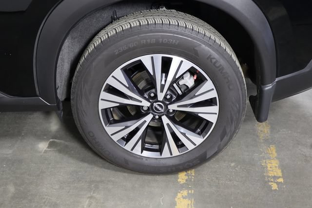Used 2023 Nissan Rogue SV FWD image 39