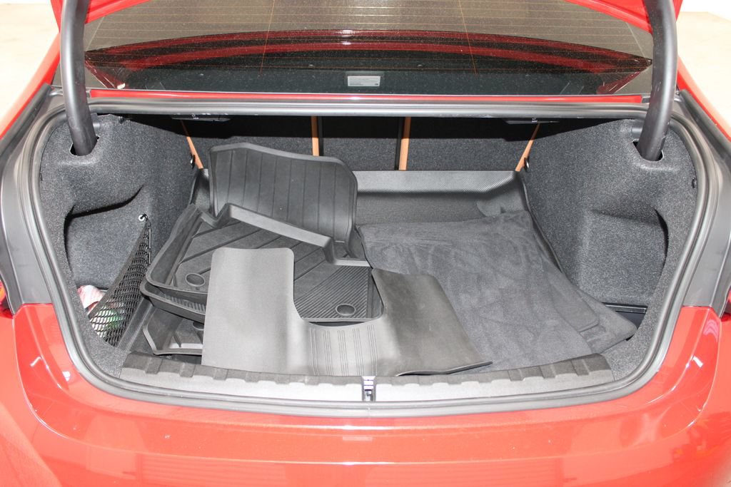 Used 2023 BMW 330i Sedan w/ Premium Package RWD image 14