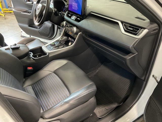 Used 2024 Toyota RAV4 XSE w/ Weather Package image 20