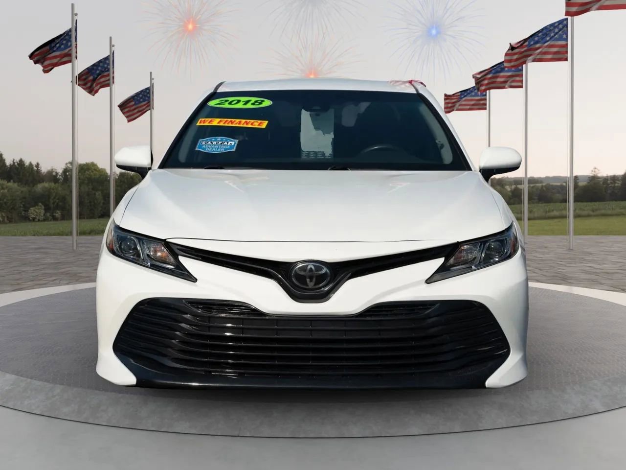 Used 2018 Toyota Camry LE image 8