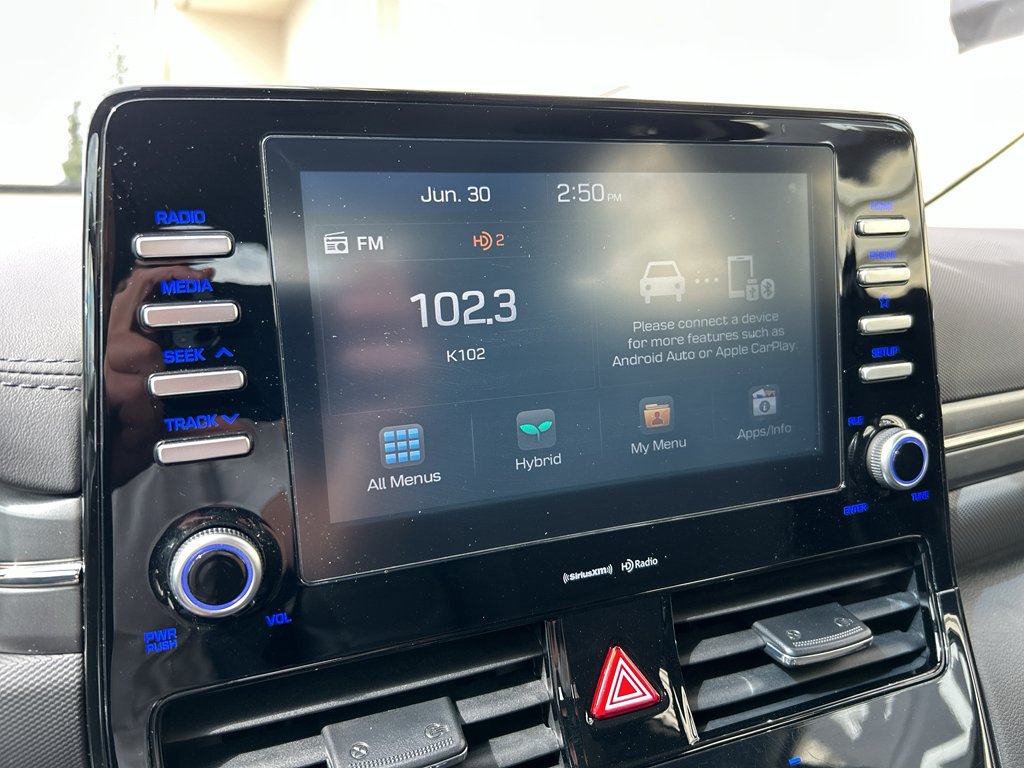 Used 2020 Hyundai Ioniq SE FWD image 17