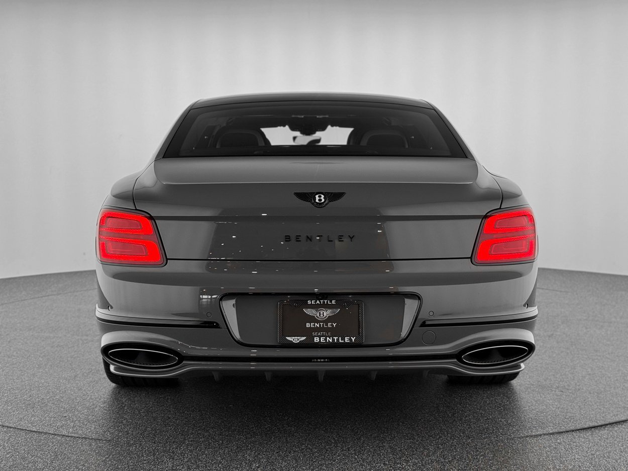 New 2025 Bentley Flying Spur Plug-In Hybrid AWD/4WD image 5