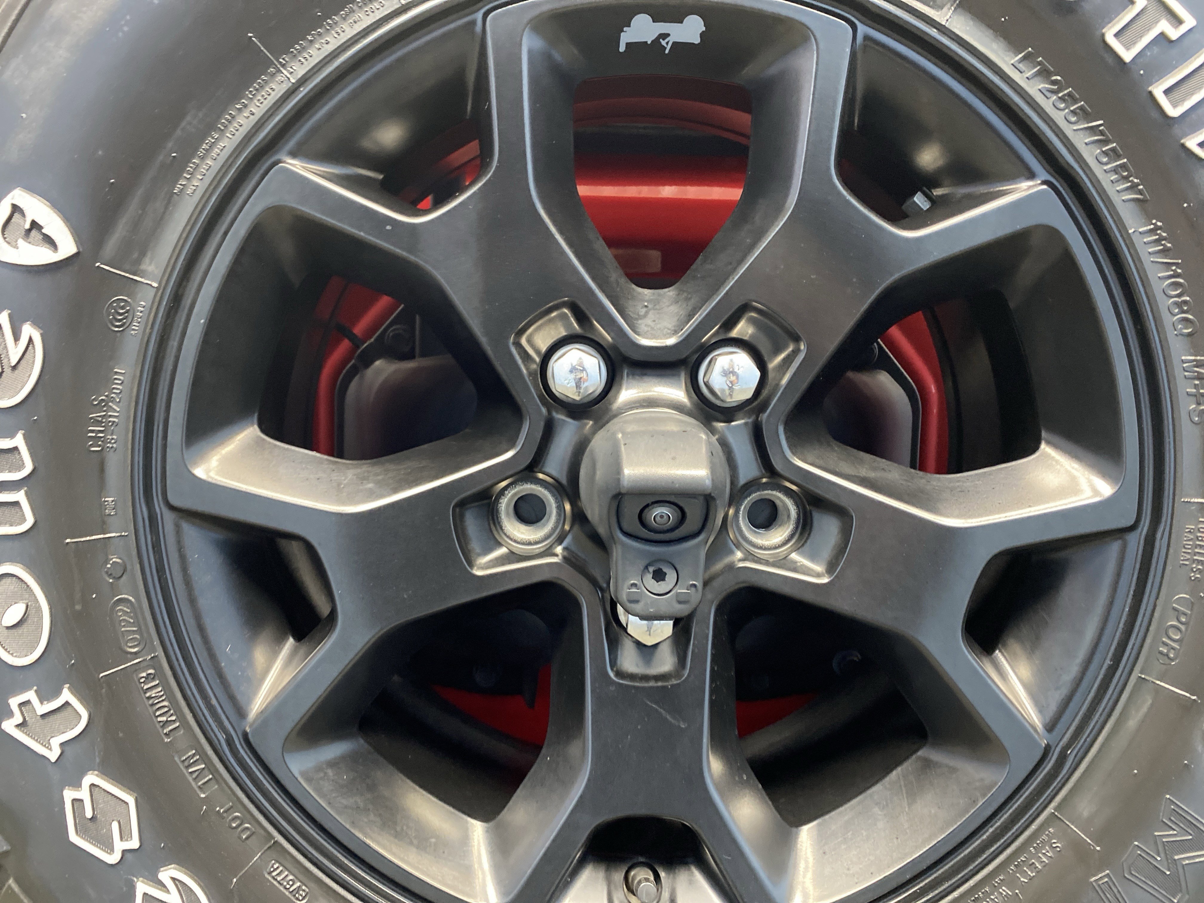 Certified 2023 Jeep Wrangler Willys AWD/4WD image 30