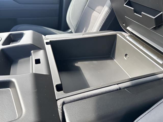 New 2026 GMC Sierra 1500 Elevation image 16