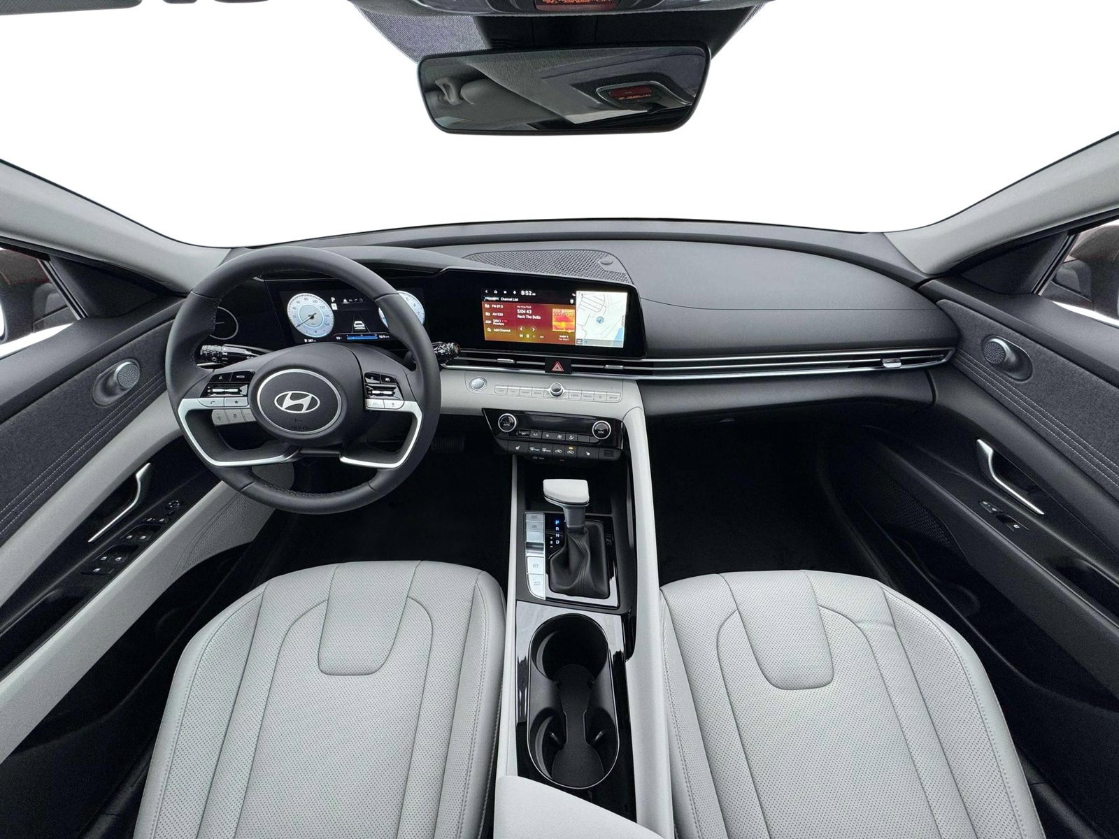 New 2026 Hyundai Elantra Limited FWD image 14