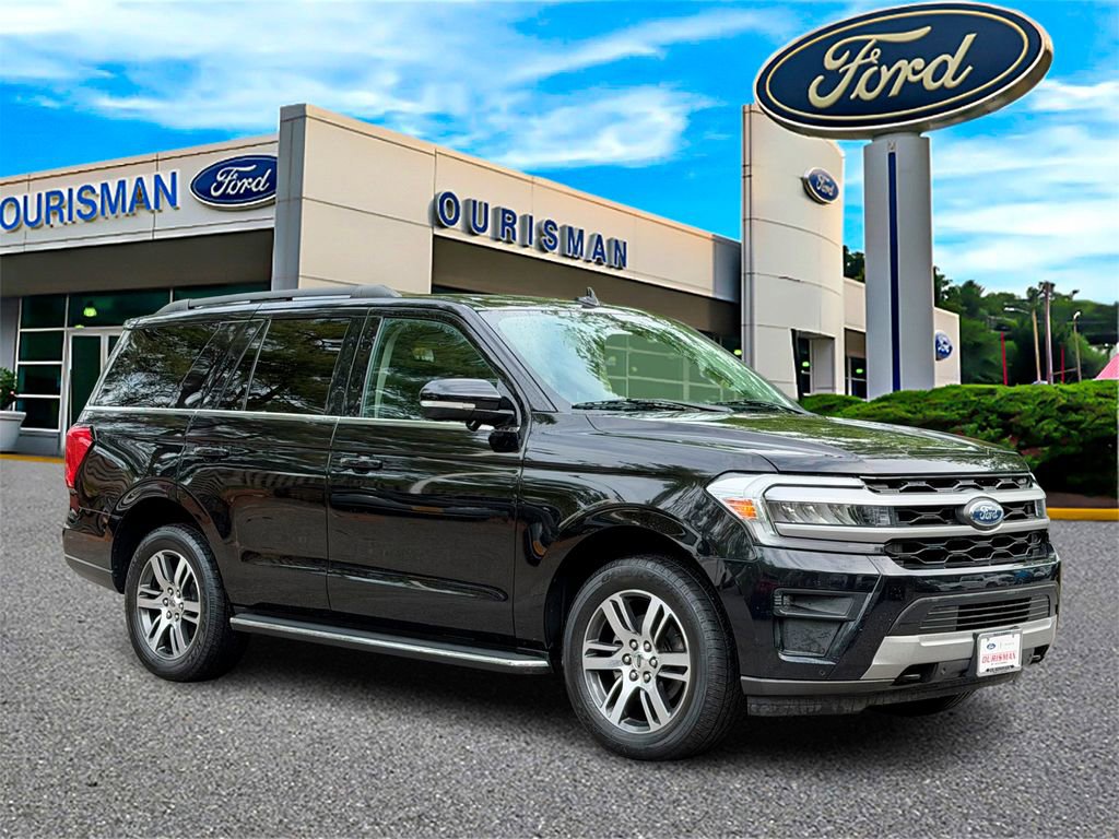 Used 2022 Ford Expedition XLT