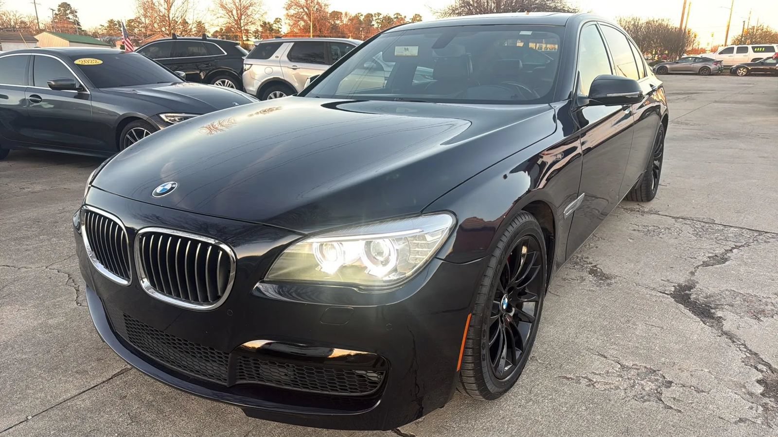 Used 2014 BMW 750Li xDrive AWD/4WD image 1
