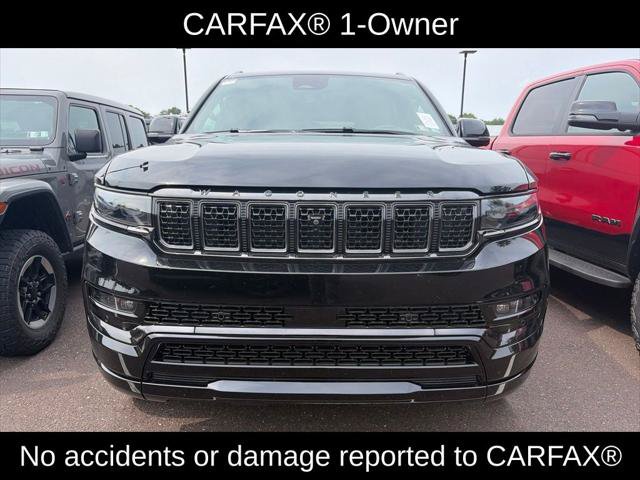 Certified 2025 Jeep Grand Wagoneer L Series II Obsidian w/ Quick Order Packagew 28T AWD/4WD image 2