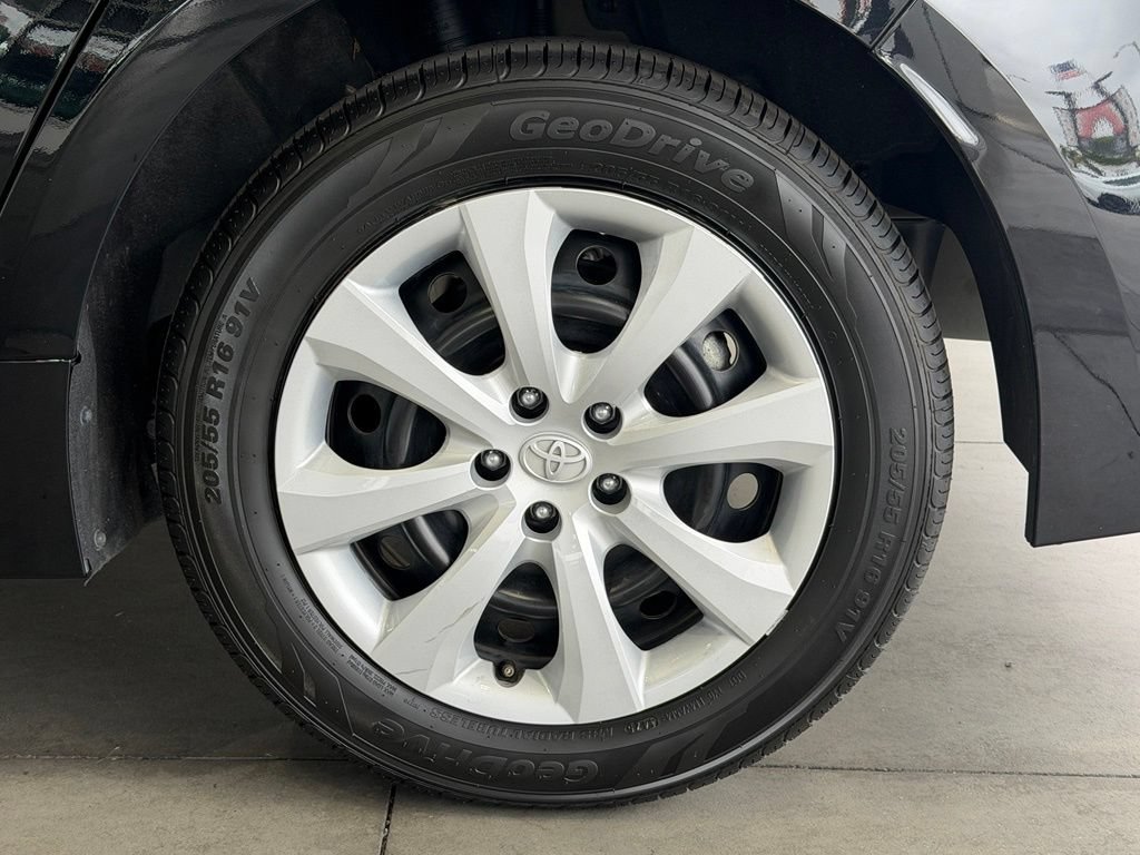 Certified 2024 Toyota Corolla LE FWD image 16