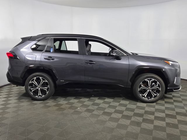Used 2025 Toyota RAV4 XSE w/ Premium Package AWD/4WD image 10