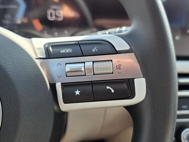 New 2026 Hyundai Tucson SE image 23