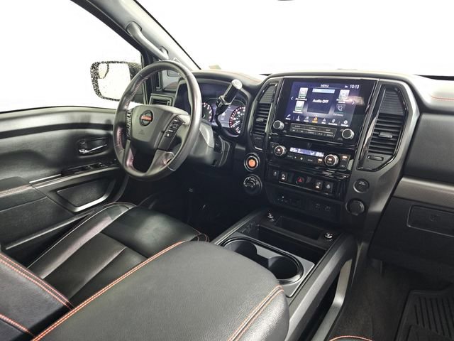 Used 2020 Nissan Titan PRO-4X w/ Pro-4x Convenience Package image 10